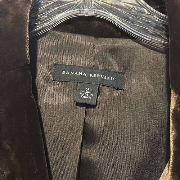 Crushed velvet blazer, banana republic, size 2 - Picture 2 of 6
